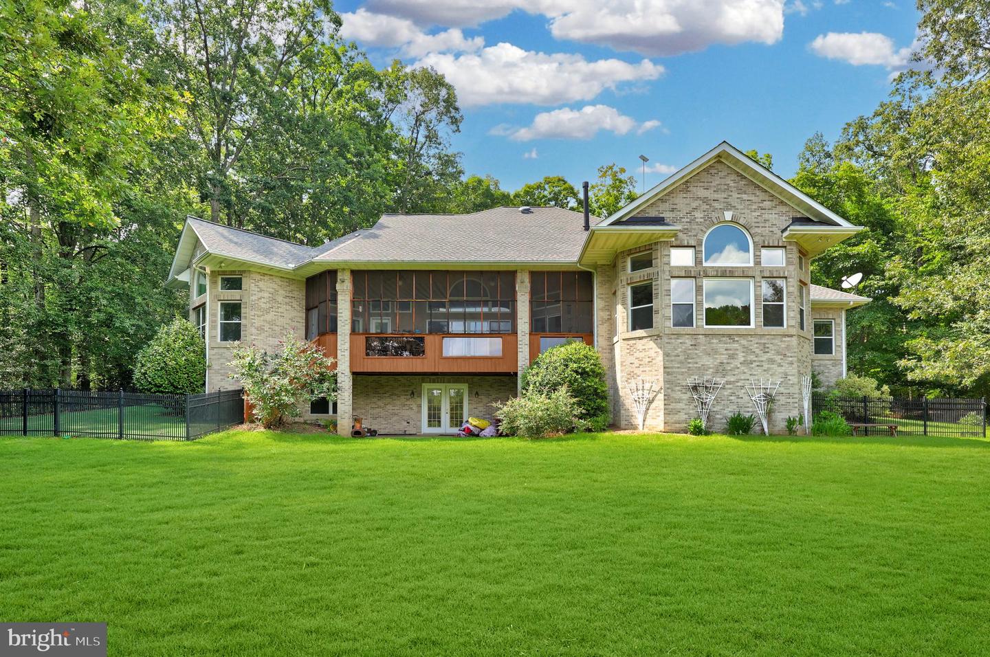 12587 LAKE COVENTRY DR, BEALETON, Virginia 22712, 5 Bedrooms Bedrooms, ,4 BathroomsBathrooms,Residential,For sale,12587 LAKE COVENTRY DR,VAFQ2017606 MLS # VAFQ2017606