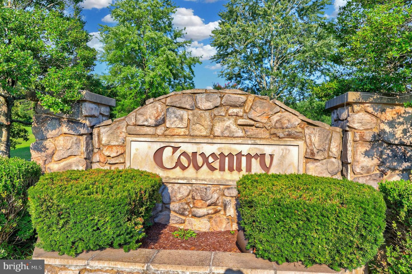 12587 LAKE COVENTRY DR, BEALETON, Virginia 22712, 5 Bedrooms Bedrooms, ,4 BathroomsBathrooms,Residential,For sale,12587 LAKE COVENTRY DR,VAFQ2017606 MLS # VAFQ2017606