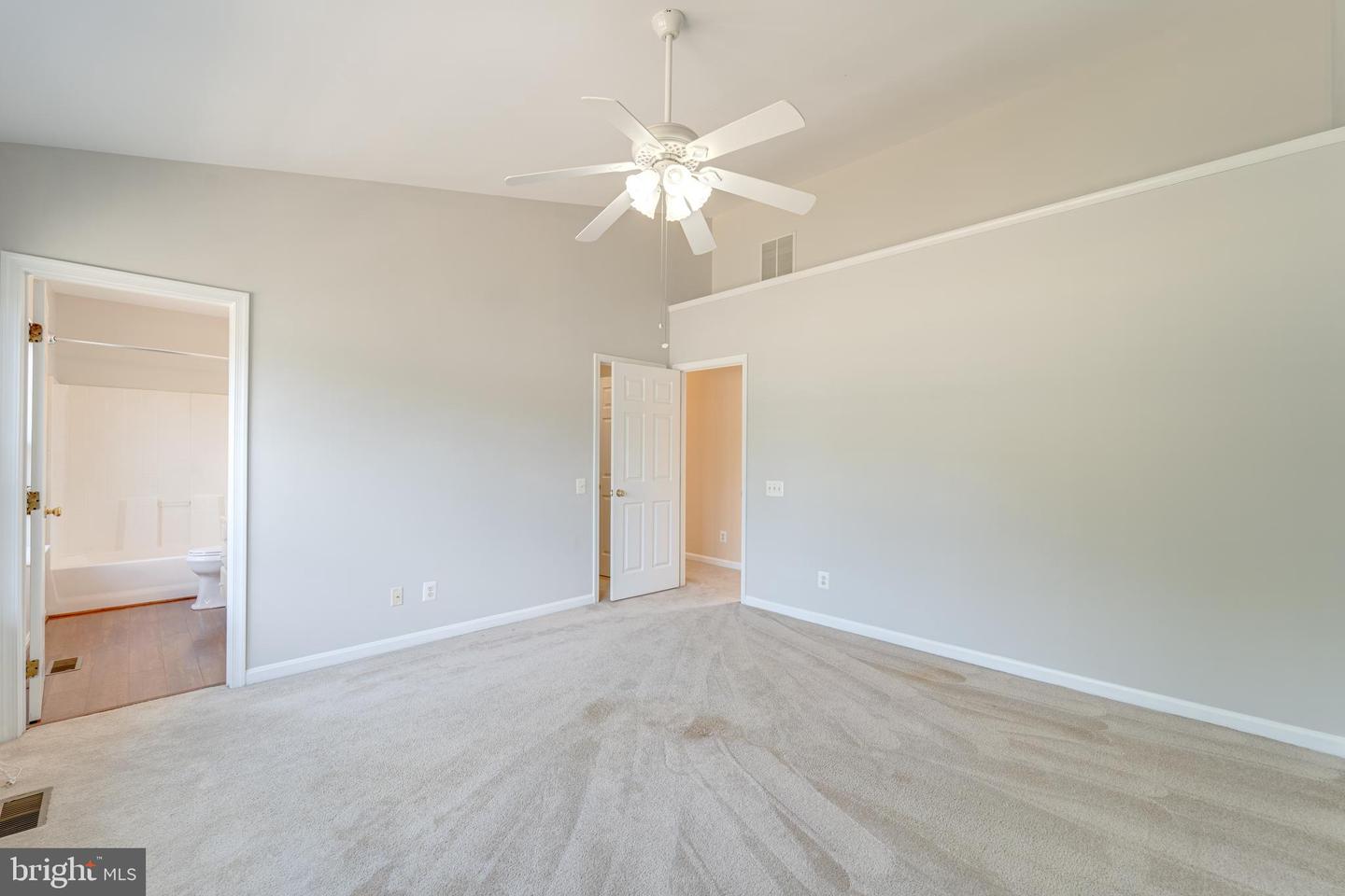 16285 ASPEN TRAIL CT, TRIANGLE, Virginia 22172, 4 Bedrooms Bedrooms, ,3 BathroomsBathrooms,Residential,For sale,16285 ASPEN TRAIL CT,VAPW2100114 MLS # VAPW2100114