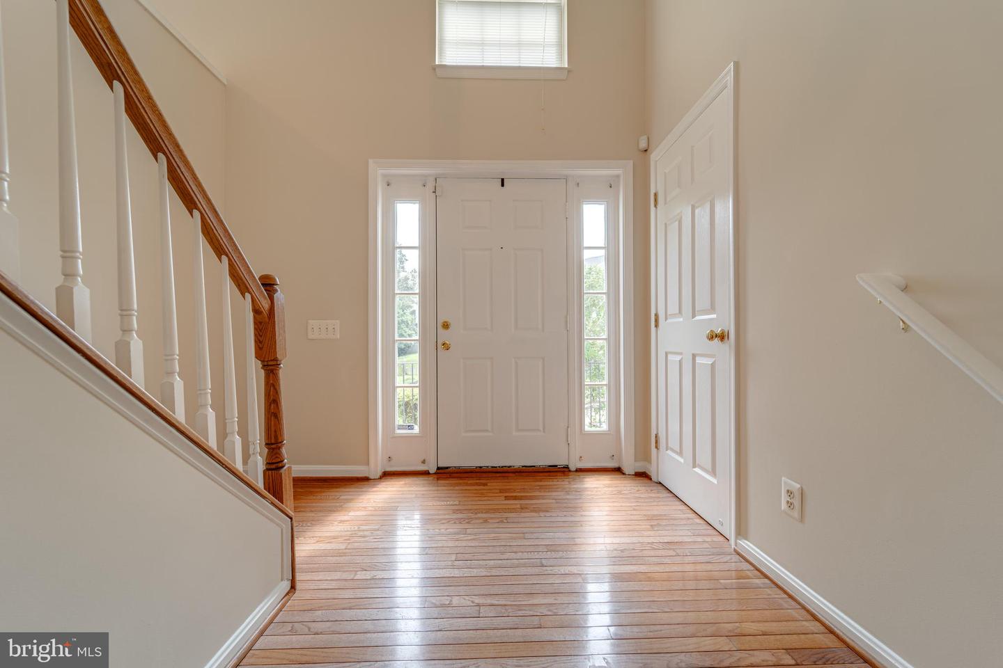 16285 ASPEN TRAIL CT, TRIANGLE, Virginia 22172, 4 Bedrooms Bedrooms, ,3 BathroomsBathrooms,Residential,For sale,16285 ASPEN TRAIL CT,VAPW2100114 MLS # VAPW2100114