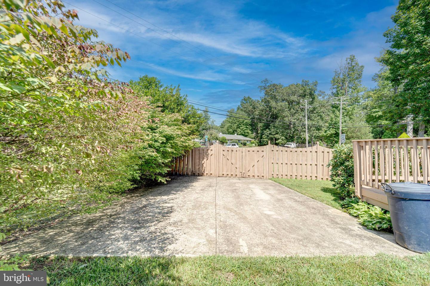 16285 ASPEN TRAIL CT, TRIANGLE, Virginia 22172, 4 Bedrooms Bedrooms, ,3 BathroomsBathrooms,Residential,For sale,16285 ASPEN TRAIL CT,VAPW2100114 MLS # VAPW2100114