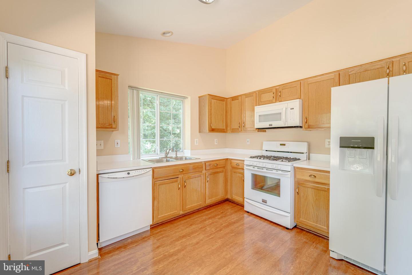 16285 ASPEN TRAIL CT, TRIANGLE, Virginia 22172, 4 Bedrooms Bedrooms, ,3 BathroomsBathrooms,Residential,For sale,16285 ASPEN TRAIL CT,VAPW2100114 MLS # VAPW2100114