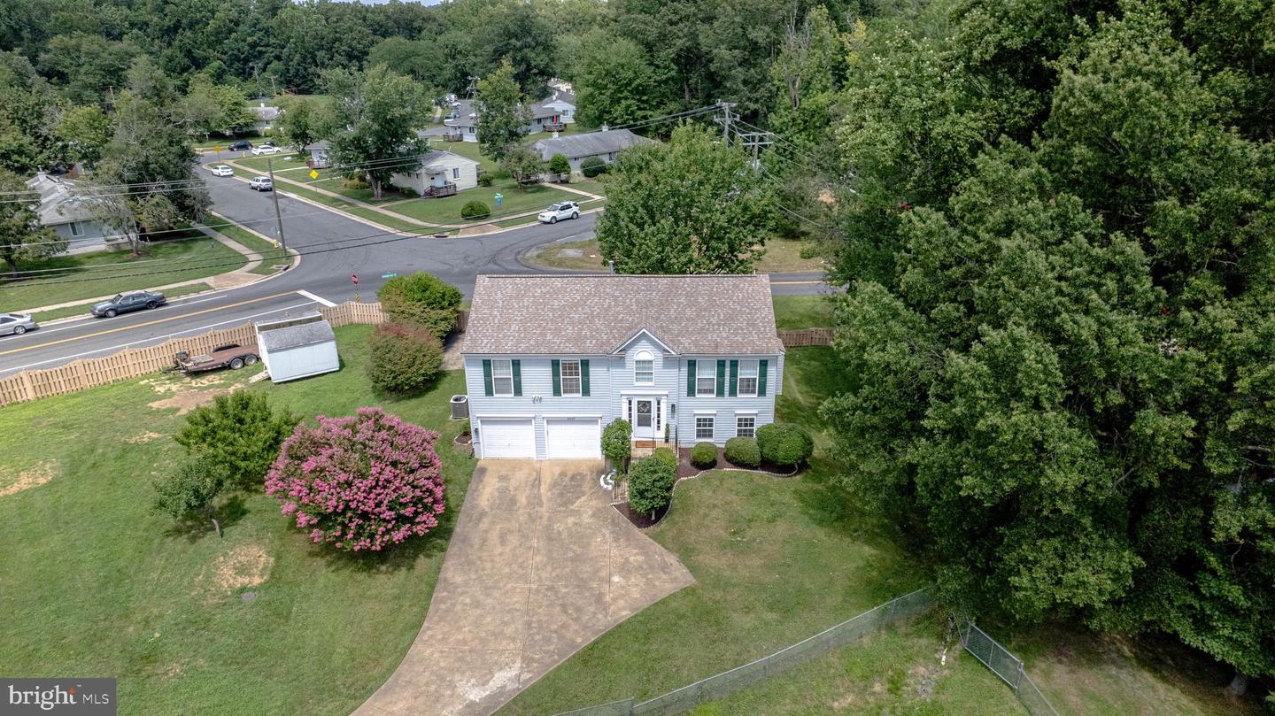 16285 ASPEN TRAIL CT, TRIANGLE, Virginia 22172, 4 Bedrooms Bedrooms, ,3 BathroomsBathrooms,Residential,For sale,16285 ASPEN TRAIL CT,VAPW2100114 MLS # VAPW2100114