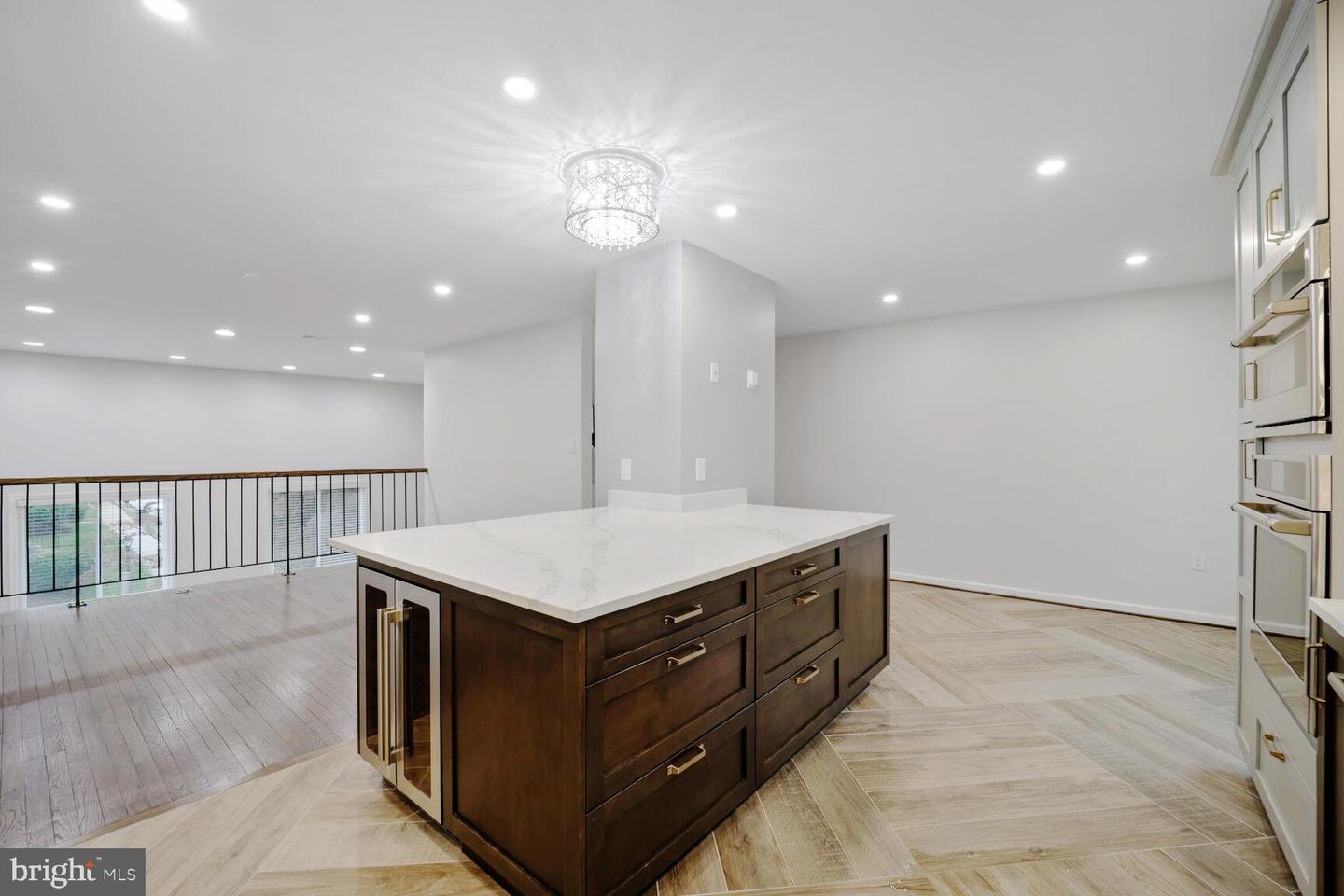6929 MCLEAN PARK MANOR CT, MCLEAN, Virginia 22101, 3 Bedrooms Bedrooms, ,2 BathroomsBathrooms,Residential,For sale,6929 MCLEAN PARK MANOR CT,VAFX2257564 MLS # VAFX2257564