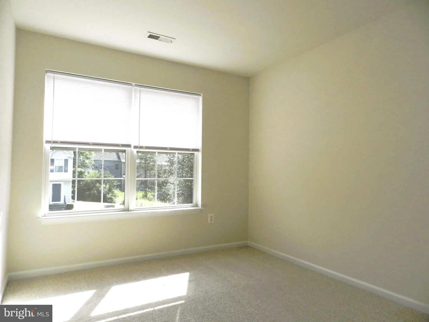 308 MERRILL CT, STAFFORD, Virginia 22554, 3 Bedrooms Bedrooms, ,2 BathroomsBathrooms,Residential,For sale,308 MERRILL CT,VAST2041176 MLS # VAST2041176