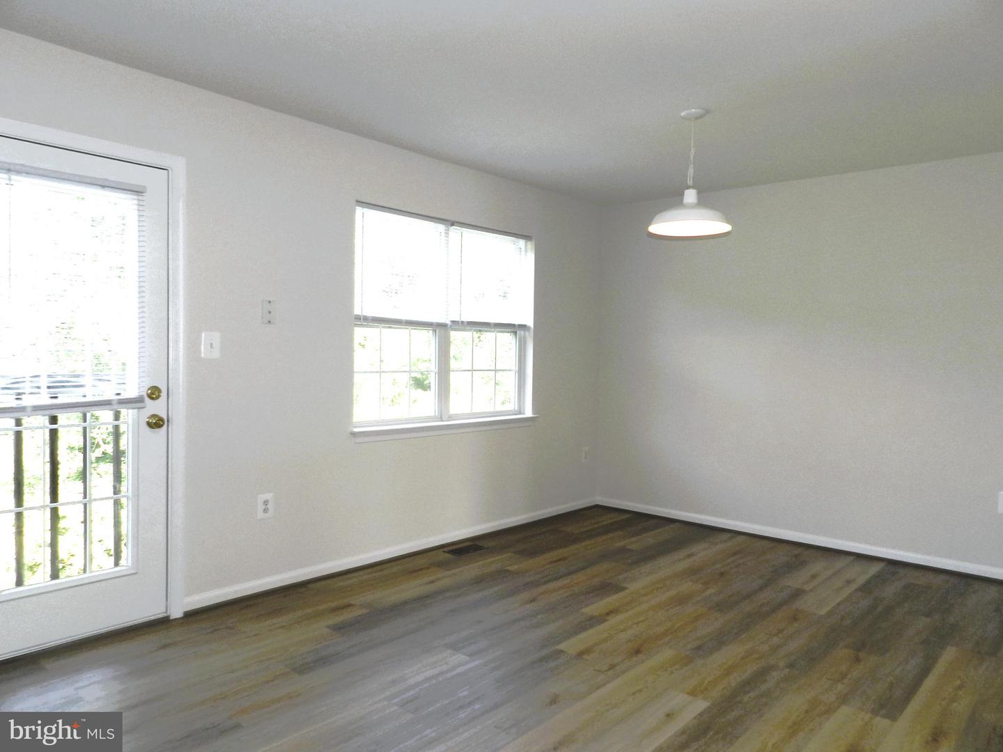 308 MERRILL CT, STAFFORD, Virginia 22554, 3 Bedrooms Bedrooms, ,2 BathroomsBathrooms,Residential,For sale,308 MERRILL CT,VAST2041176 MLS # VAST2041176