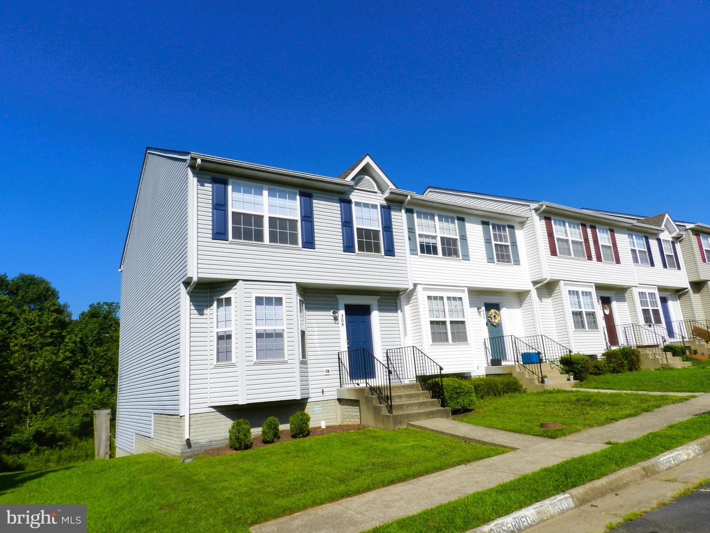 308 MERRILL CT, STAFFORD, Virginia 22554, 3 Bedrooms Bedrooms, ,2 BathroomsBathrooms,Residential,For sale,308 MERRILL CT,VAST2041176 MLS # VAST2041176