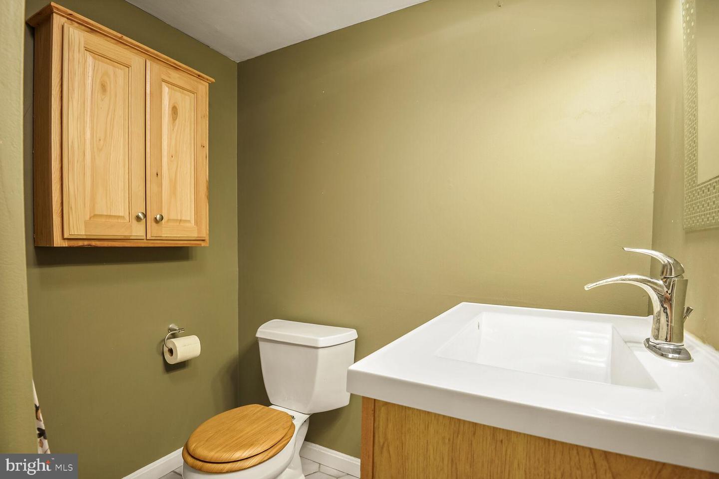 14617 LOCK DR, CENTREVILLE, Virginia 20120, 4 Bedrooms Bedrooms, ,3 BathroomsBathrooms,Residential,For sale,14617 LOCK DR,VAFX2257602 MLS # VAFX2257602