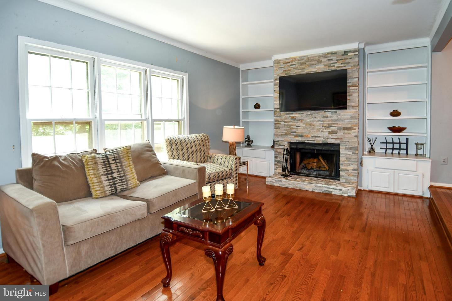 4725 GAINSBOROUGH DR, FAIRFAX, Virginia 22032, 3 Bedrooms Bedrooms, ,3 BathroomsBathrooms,Residential,For sale,4725 GAINSBOROUGH DR,VAFX2257936 MLS # VAFX2257936