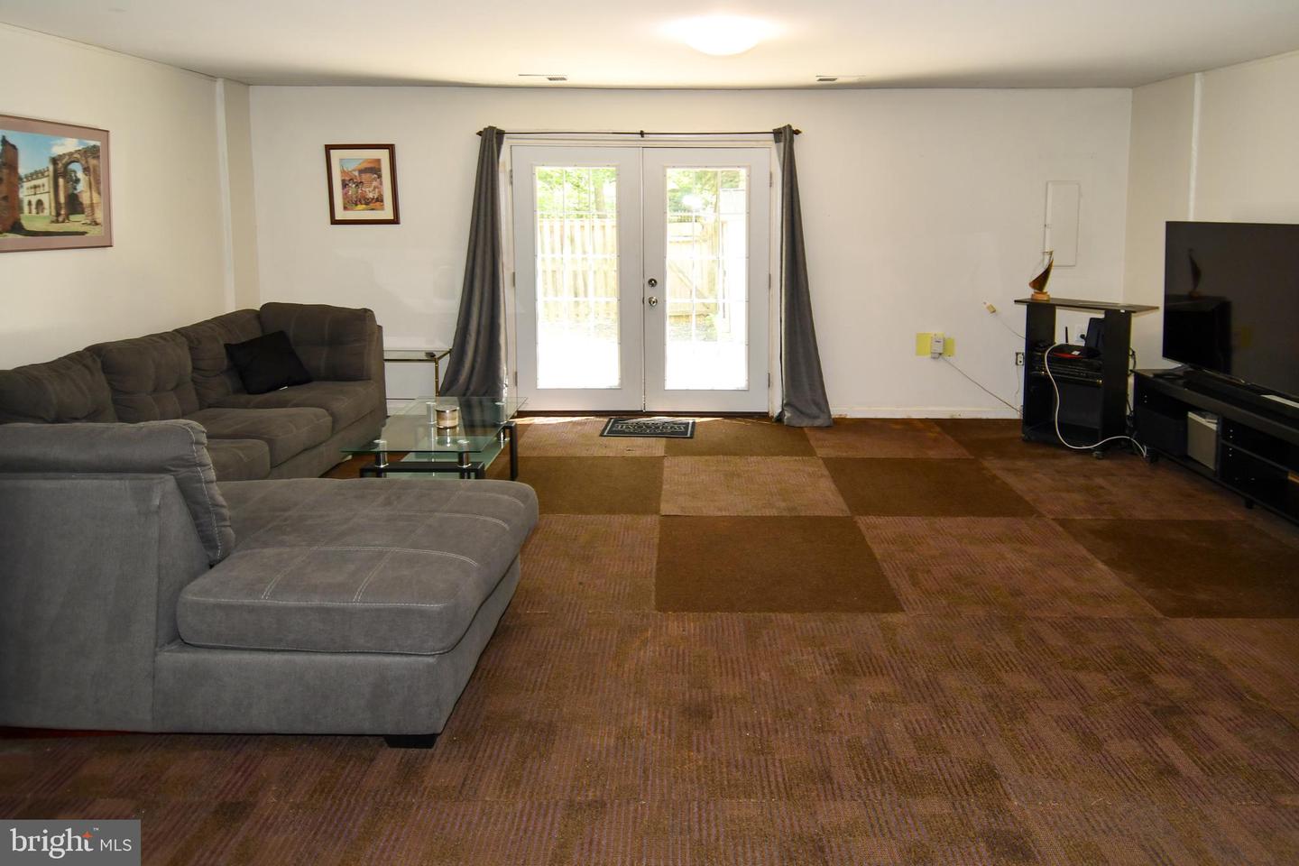 4725 GAINSBOROUGH DR, FAIRFAX, Virginia 22032, 3 Bedrooms Bedrooms, ,3 BathroomsBathrooms,Residential,For sale,4725 GAINSBOROUGH DR,VAFX2257936 MLS # VAFX2257936