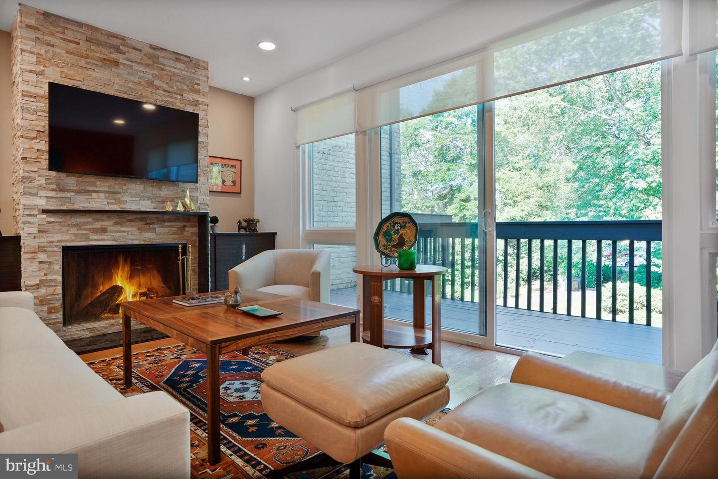 2034 LAKEBREEZE WAY, RESTON, Virginia 20191, 4 Bedrooms Bedrooms, ,2 BathroomsBathrooms,Residential,For sale,2034 LAKEBREEZE WAY,VAFX2257638 MLS # VAFX2257638
