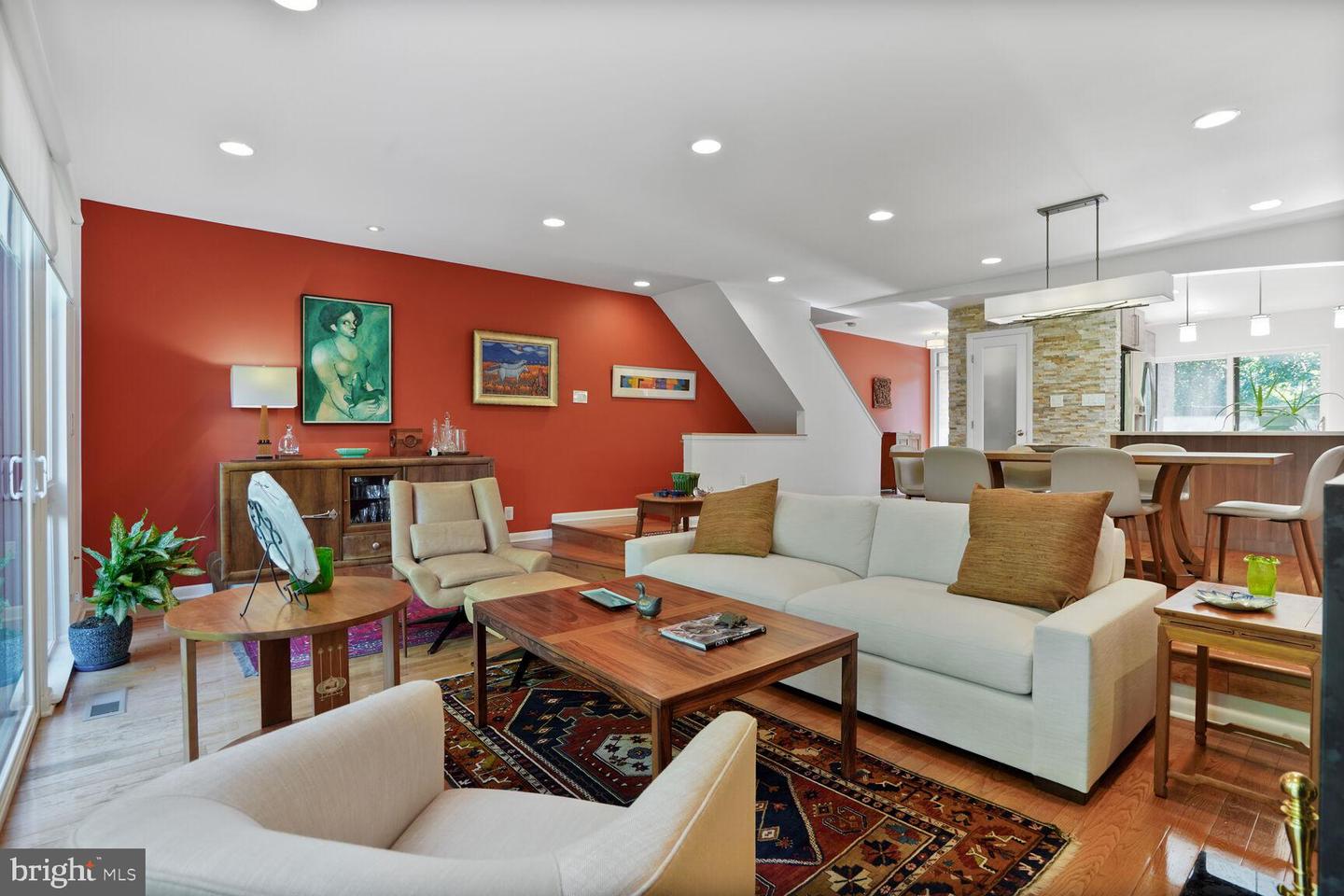 2034 LAKEBREEZE WAY, RESTON, Virginia 20191, 4 Bedrooms Bedrooms, ,2 BathroomsBathrooms,Residential,For sale,2034 LAKEBREEZE WAY,VAFX2257638 MLS # VAFX2257638
