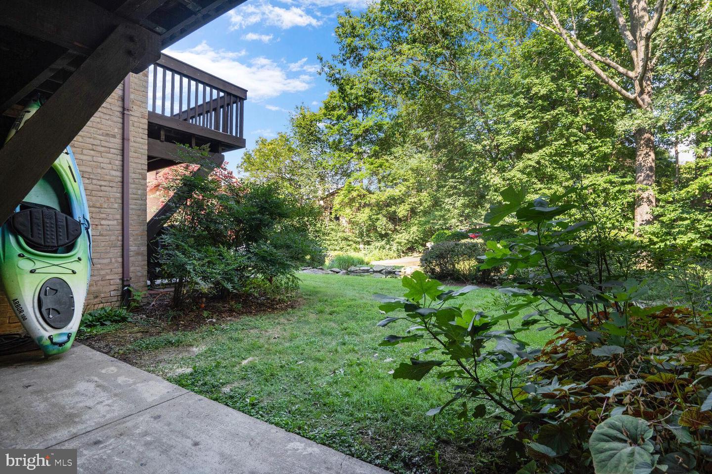 2034 LAKEBREEZE WAY, RESTON, Virginia 20191, 4 Bedrooms Bedrooms, ,2 BathroomsBathrooms,Residential,For sale,2034 LAKEBREEZE WAY,VAFX2257638 MLS # VAFX2257638