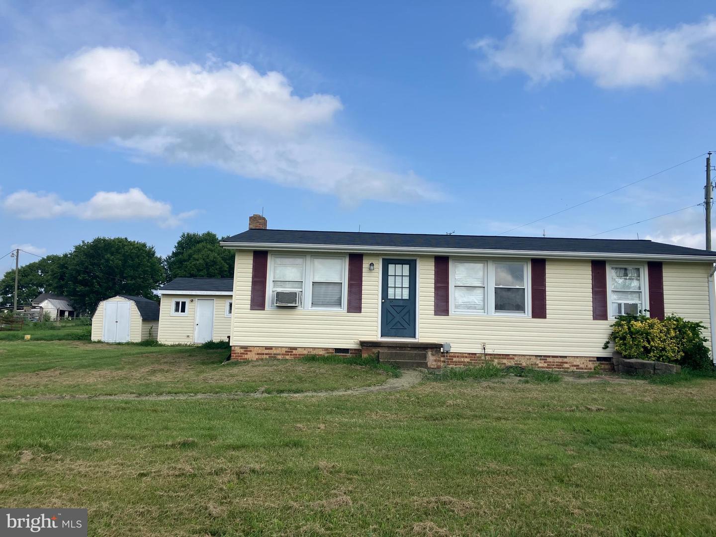14126 FLEETWOOD DR, NOKESVILLE, Virginia 20181, 3 Bedrooms Bedrooms, ,1 BathroomBathrooms,Residential,For sale,14126 FLEETWOOD DR,VAPW2100026 MLS # VAPW2100026