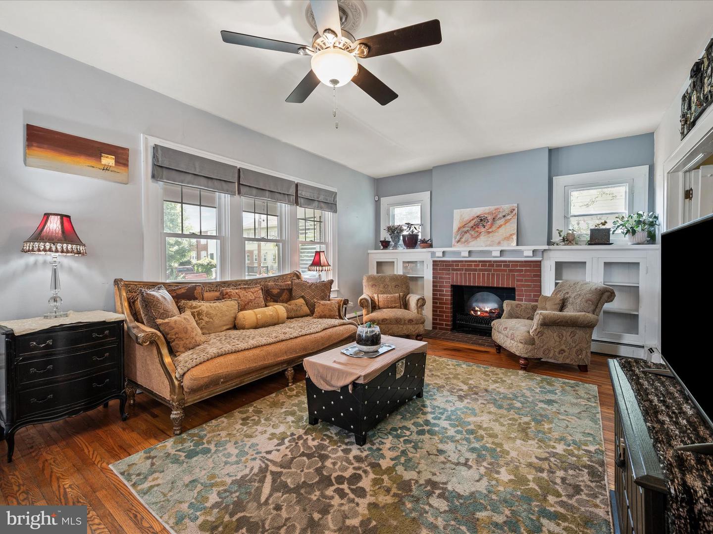 709-N BRADDOCK ST, WINCHESTER, Virginia 22601, 3 Bedrooms Bedrooms, ,1 BathroomBathrooms,Residential,For sale,709-N BRADDOCK ST,VAWI2008780 MLS # VAWI2008780