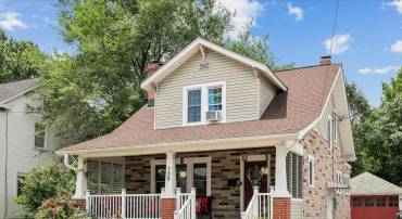 709-N BRADDOCK ST, WINCHESTER, Virginia 22601, 3 Bedrooms Bedrooms, ,1 BathroomBathrooms,Residential,For sale,709-N BRADDOCK ST,VAWI2008780 MLS # VAWI2008780