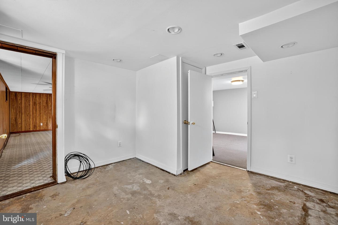 6422 PROSPECT TER, ALEXANDRIA, Virginia 22310, 4 Bedrooms Bedrooms, ,2 BathroomsBathrooms,Residential,For sale,6422 PROSPECT TER,VAFX2257668 MLS # VAFX2257668