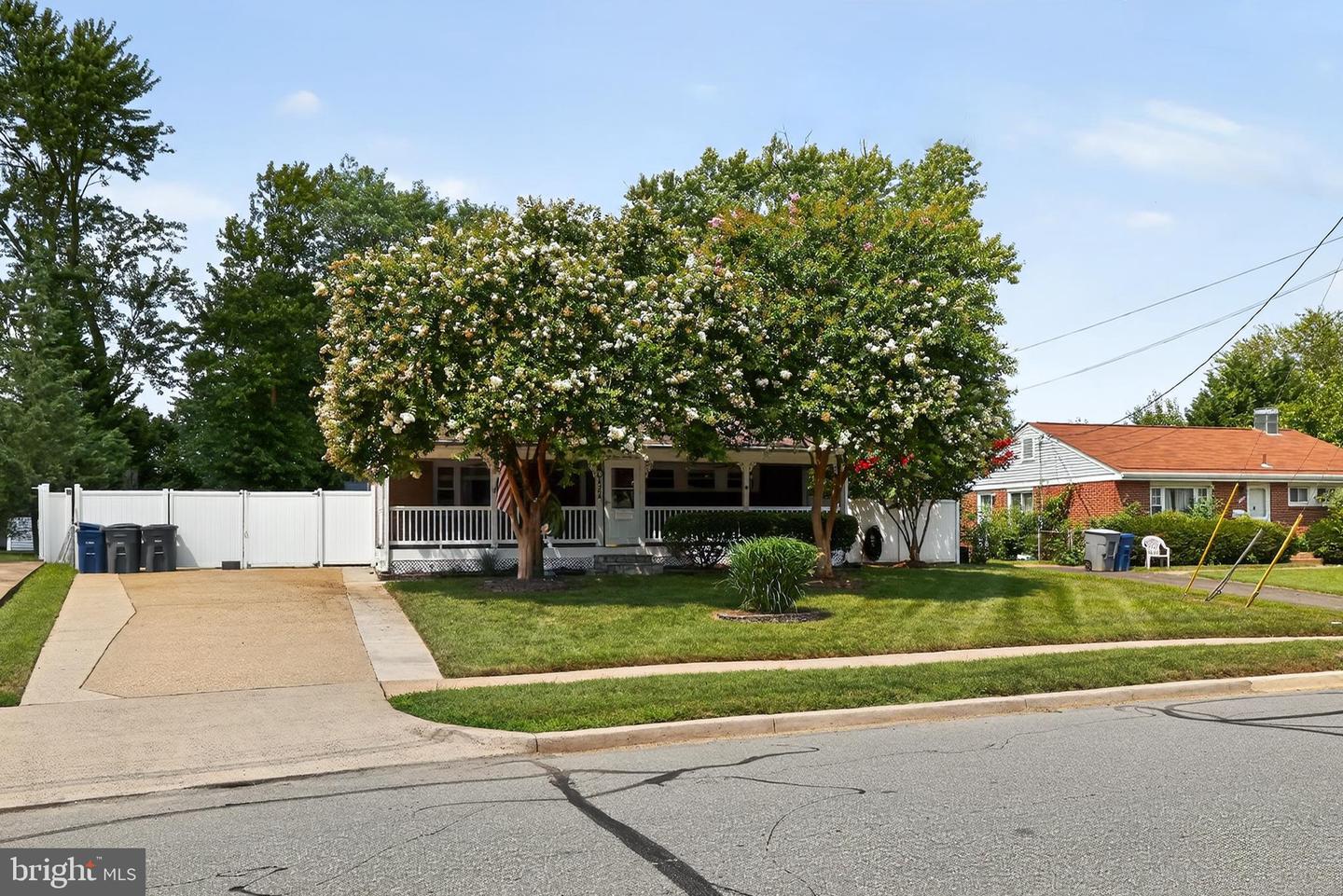 6422 PROSPECT TER, ALEXANDRIA, Virginia 22310, 4 Bedrooms Bedrooms, ,2 BathroomsBathrooms,Residential,For sale,6422 PROSPECT TER,VAFX2257668 MLS # VAFX2257668