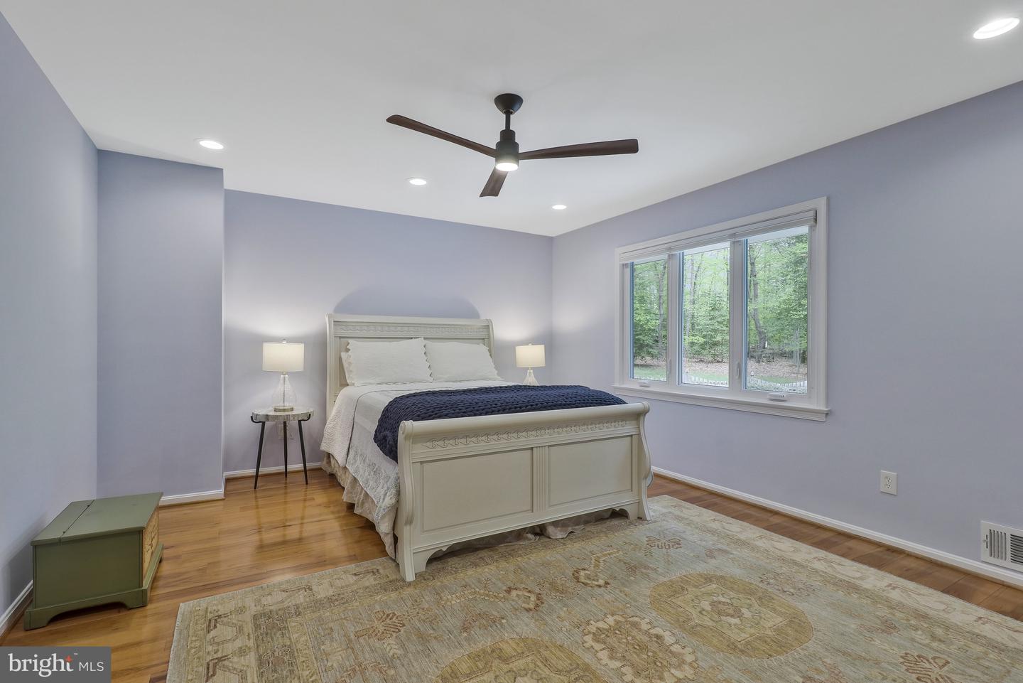 11308 SENECA CIR, GREAT FALLS, Virginia 22066, 4 Bedrooms Bedrooms, ,3 BathroomsBathrooms,Residential,For sale,11308 SENECA CIR,VAFX2257674 MLS # VAFX2257674