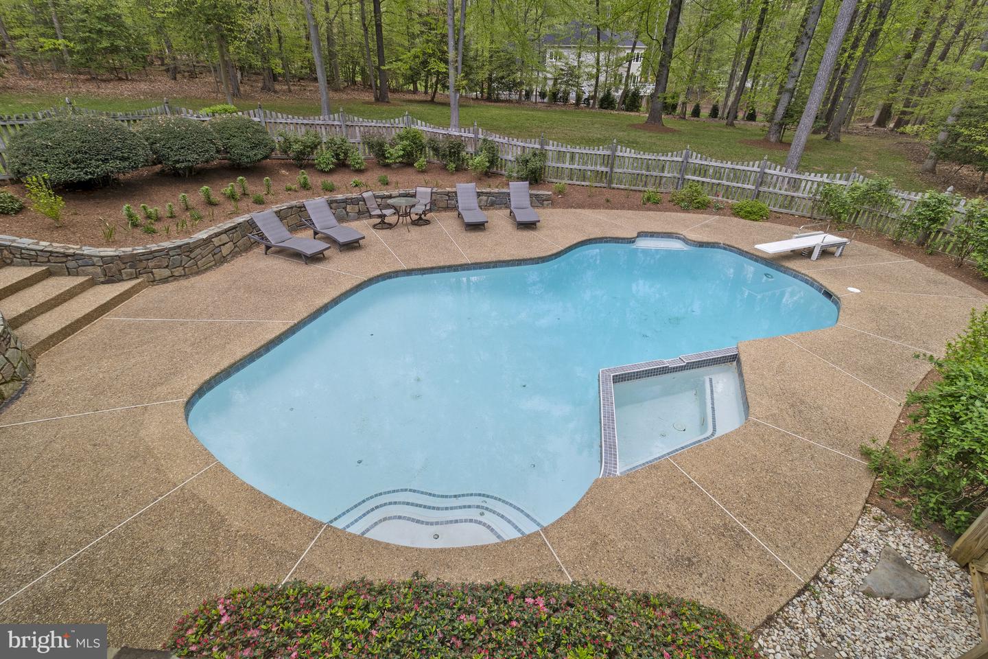 11308 SENECA CIR, GREAT FALLS, Virginia 22066, 4 Bedrooms Bedrooms, ,3 BathroomsBathrooms,Residential,For sale,11308 SENECA CIR,VAFX2257674 MLS # VAFX2257674