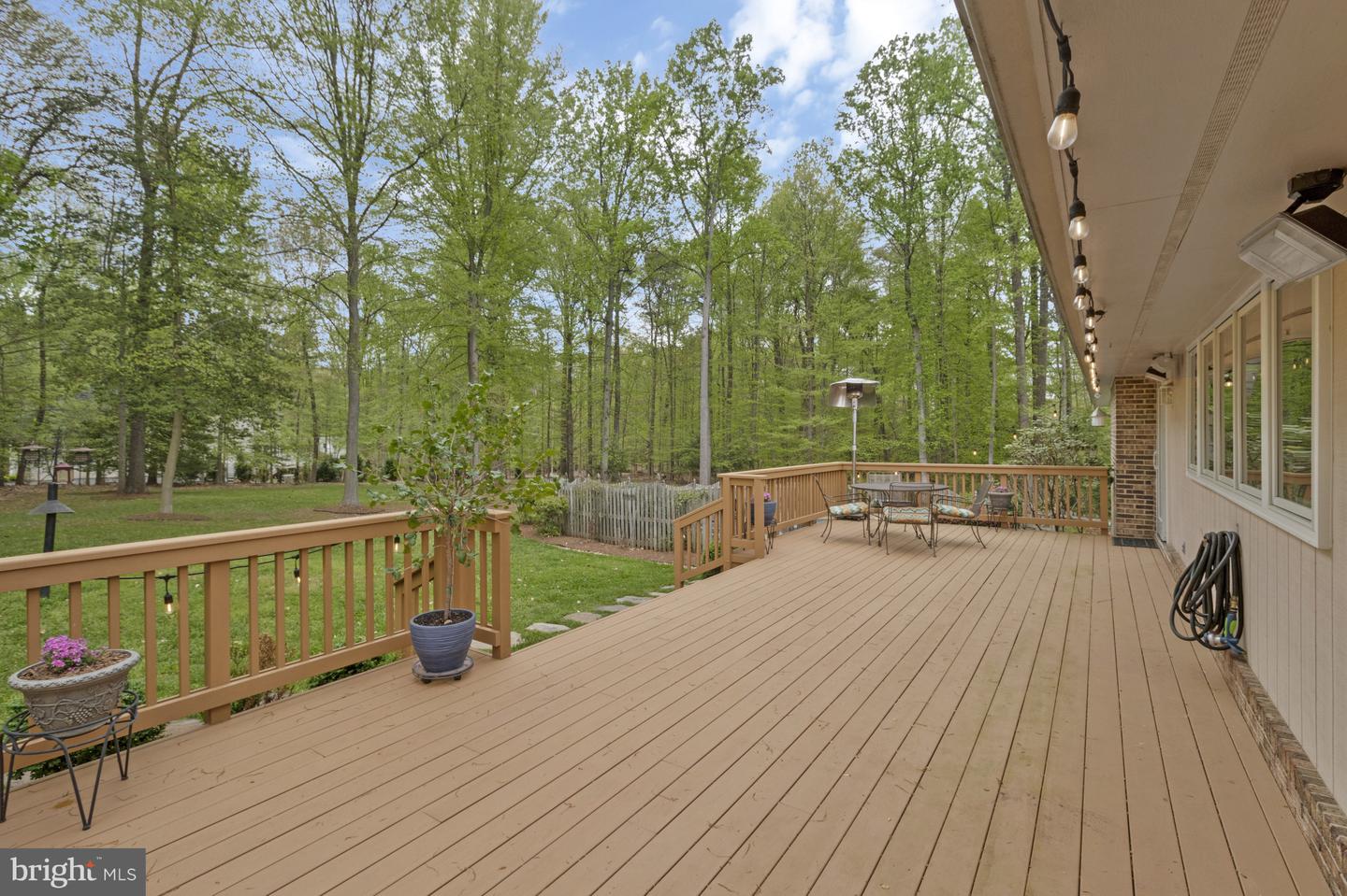 11308 SENECA CIR, GREAT FALLS, Virginia 22066, 4 Bedrooms Bedrooms, ,3 BathroomsBathrooms,Residential,For sale,11308 SENECA CIR,VAFX2257674 MLS # VAFX2257674