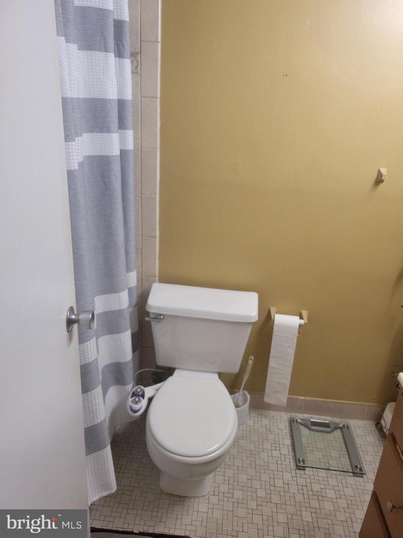 2033 ROYAL FERN CT #49/22B, RESTON, Virginia 20191, 2 Bedrooms Bedrooms, ,1 BathroomBathrooms,Residential,For sale,2033 ROYAL FERN CT #49/22B,VAFX2257720 MLS # VAFX2257720