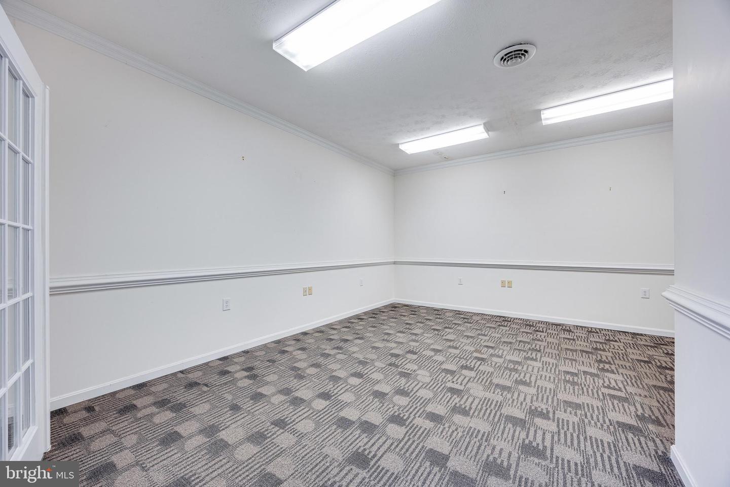 30 E MAIN ST, LURAY, Virginia 22835, ,Land,For sale,30 E MAIN ST,VAPA2005168 MLS # VAPA2005168