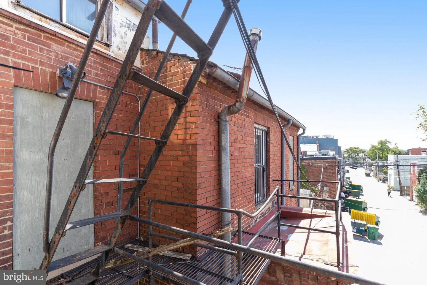 715 G ST SE, WASHINGTON, District Of Columbia 20003, ,1 BathroomBathrooms,Residential,For sale,715 G ST SE,DCDC2161306 MLS # DCDC2161306