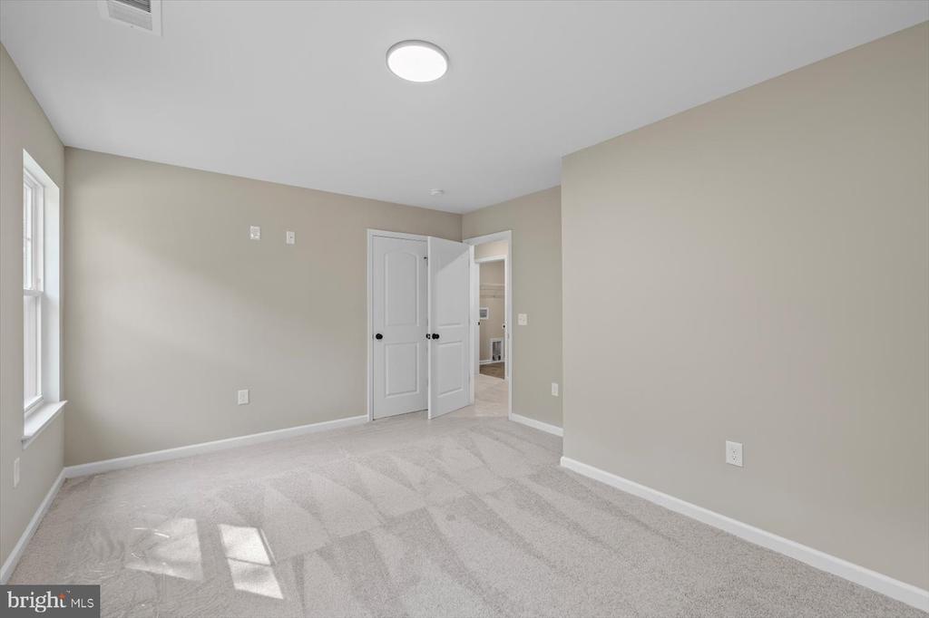 12521 WILDERNESS PARK DR, SPOTSYLVANIA, Virginia 22551, 4 Bedrooms Bedrooms, ,2 BathroomsBathrooms,Residential,12521 WILDERNESS PARK DR,VASP2034268 MLS # VASP2034268