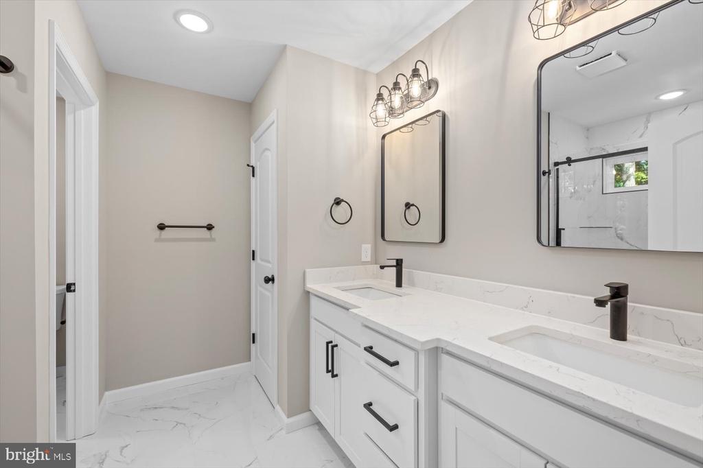 12521 WILDERNESS PARK DR, SPOTSYLVANIA, Virginia 22551, 4 Bedrooms Bedrooms, ,2 BathroomsBathrooms,Residential,12521 WILDERNESS PARK DR,VASP2034268 MLS # VASP2034268