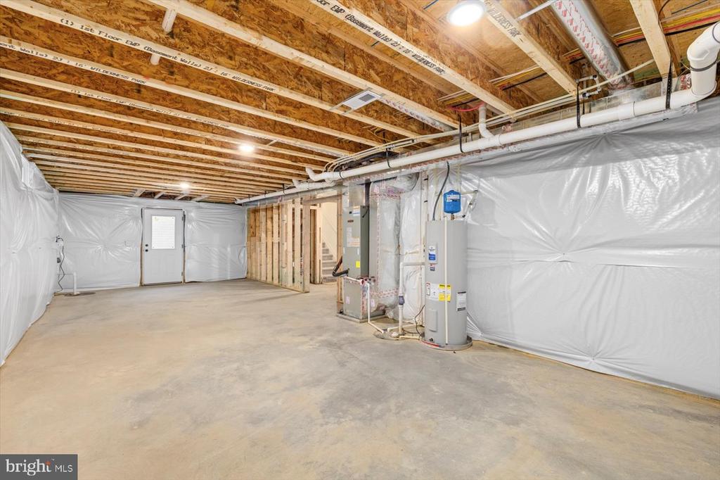 12521 WILDERNESS PARK DR, SPOTSYLVANIA, Virginia 22551, 4 Bedrooms Bedrooms, ,2 BathroomsBathrooms,Residential,12521 WILDERNESS PARK DR,VASP2034268 MLS # VASP2034268