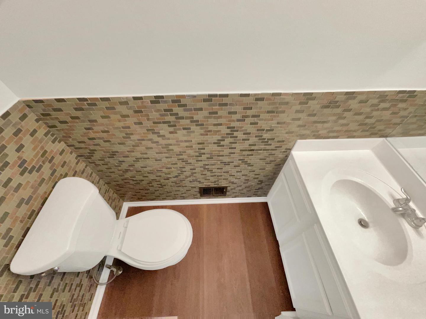 3510 POWELLS CROSSING CT, WOODBRIDGE, Virginia 22193, 6 Bedrooms Bedrooms, ,3 BathroomsBathrooms,Residential,For sale,3510 POWELLS CROSSING CT,VAPW2090906 MLS # VAPW2090906