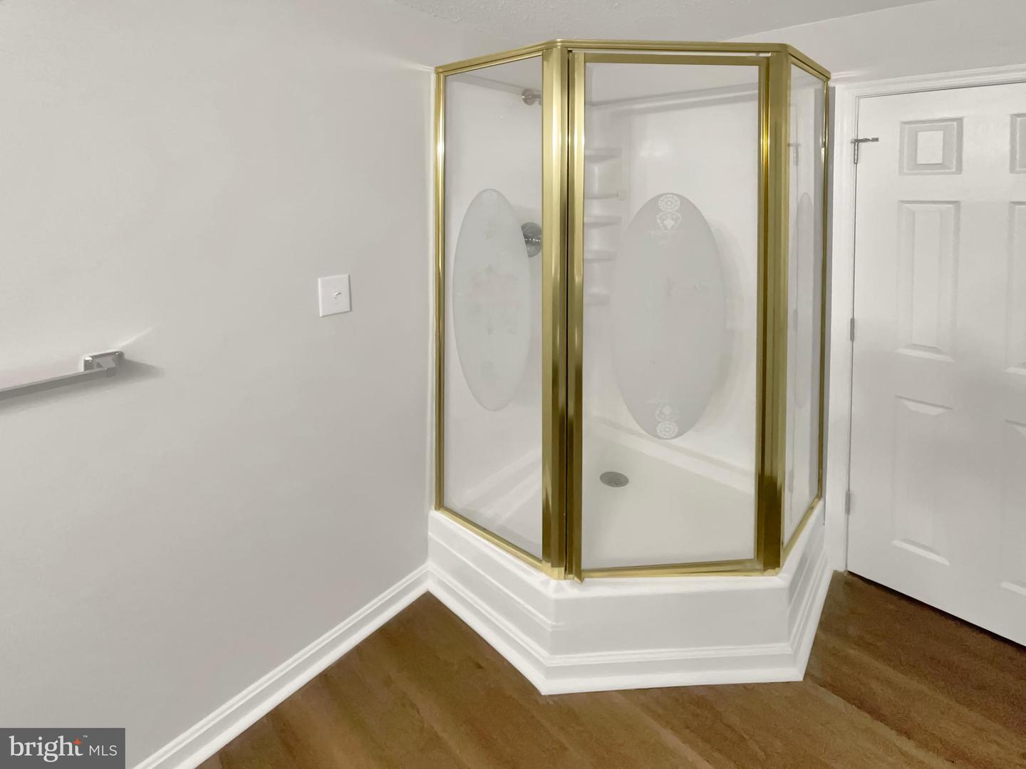3510 POWELLS CROSSING CT, WOODBRIDGE, Virginia 22193, 6 Bedrooms Bedrooms, ,3 BathroomsBathrooms,Residential,For sale,3510 POWELLS CROSSING CT,VAPW2090906 MLS # VAPW2090906