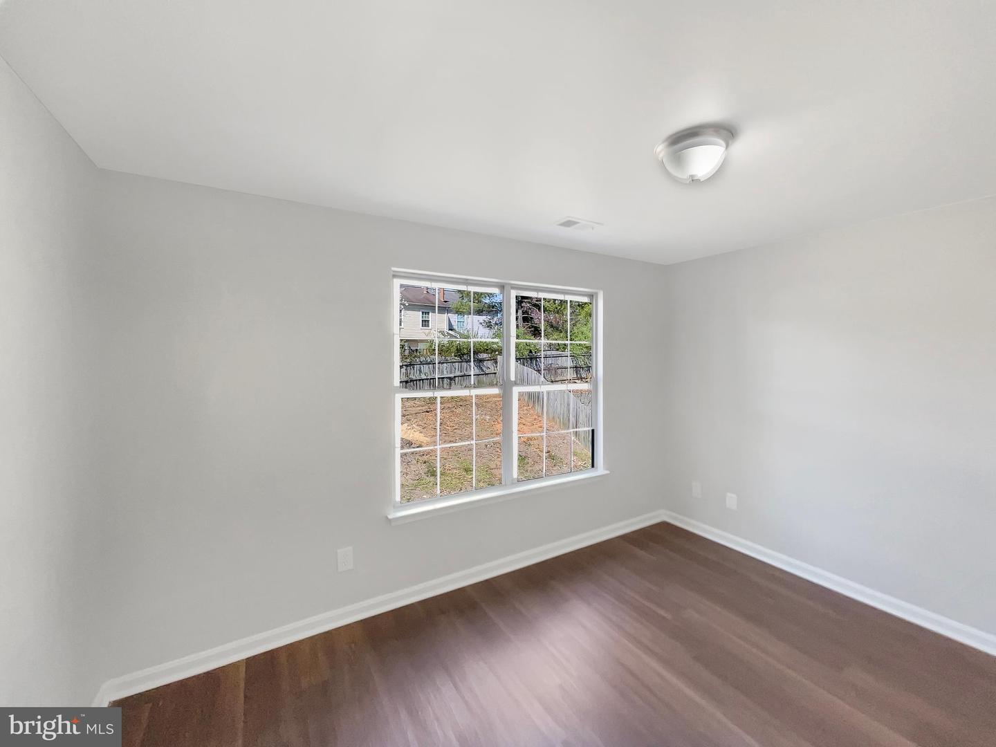 3510 POWELLS CROSSING CT, WOODBRIDGE, Virginia 22193, 6 Bedrooms Bedrooms, ,3 BathroomsBathrooms,Residential,For sale,3510 POWELLS CROSSING CT,VAPW2090906 MLS # VAPW2090906