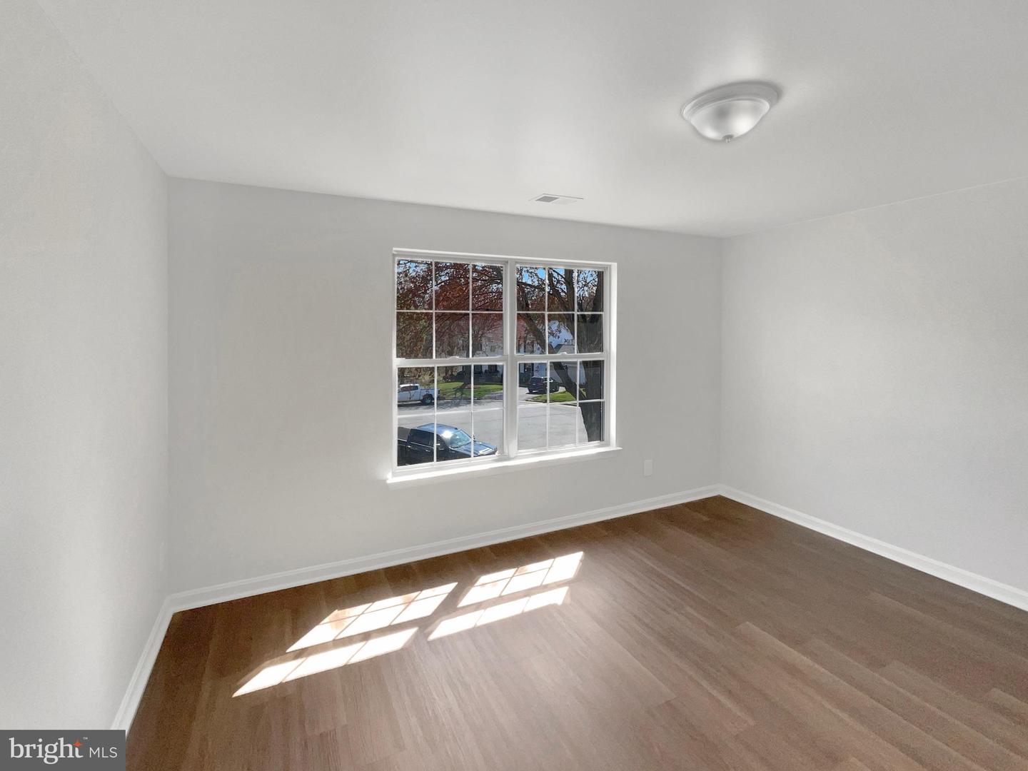 3510 POWELLS CROSSING CT, WOODBRIDGE, Virginia 22193, 6 Bedrooms Bedrooms, ,3 BathroomsBathrooms,Residential,For sale,3510 POWELLS CROSSING CT,VAPW2090906 MLS # VAPW2090906