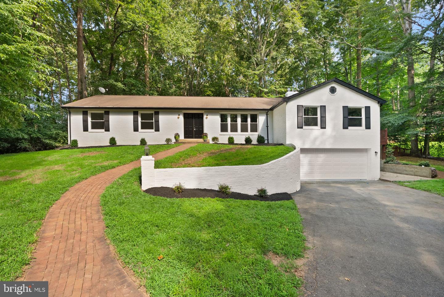 14863 PRESTIGE DR, WOODBRIDGE, Virginia 22193, 6 Bedrooms Bedrooms, ,3 BathroomsBathrooms,Residential,For sale,14863 PRESTIGE DR,VAPW2094480 MLS # VAPW2094480