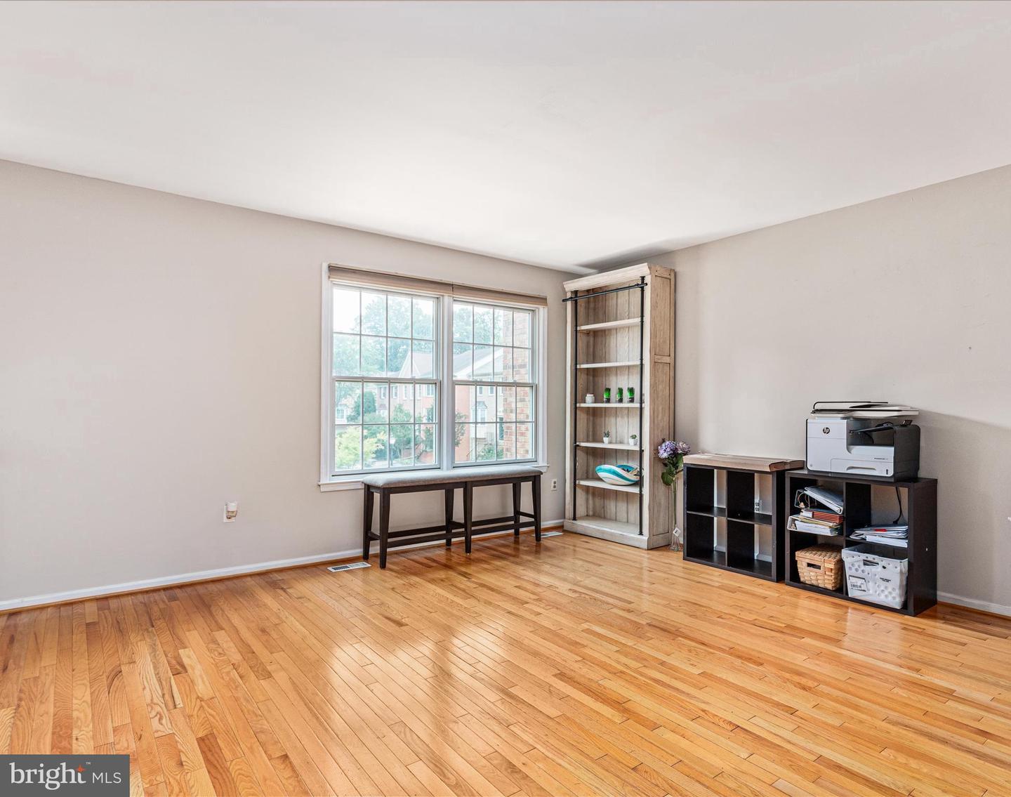 4652 LUXBERRY DR, FAIRFAX, Virginia 22032, 3 Bedrooms Bedrooms, ,2 BathroomsBathrooms,Residential,For sale,4652 LUXBERRY DR,VAFX2241276 MLS # VAFX2241276