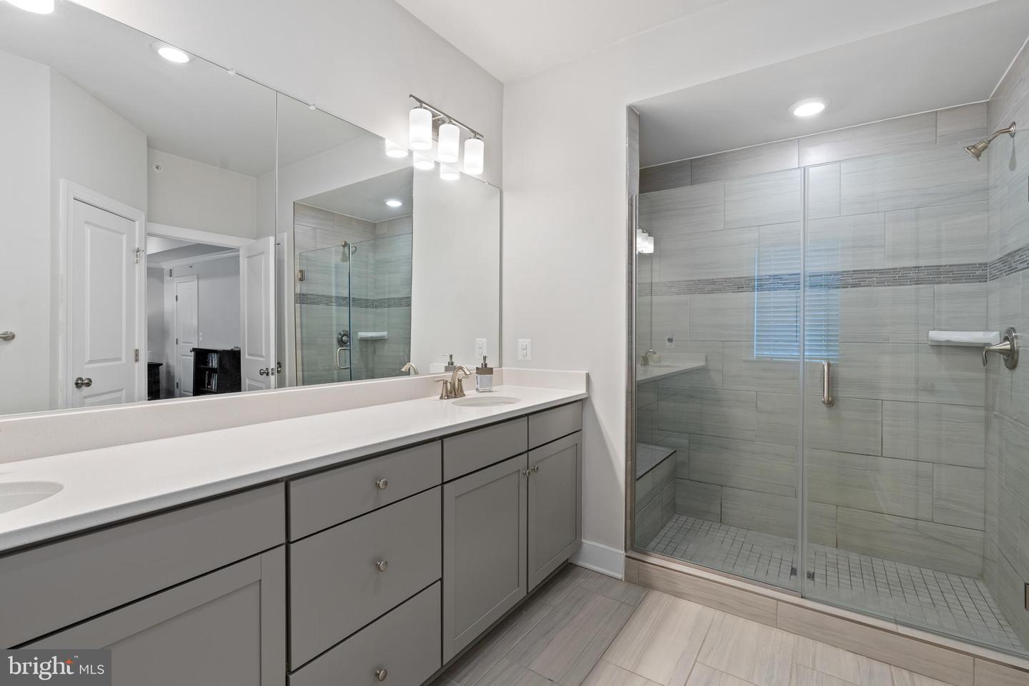 15590 GRADE LINE PL, WOODBRIDGE, Virginia 22191, 3 Bedrooms Bedrooms, ,2 BathroomsBathrooms,Residential,For sale,15590 GRADE LINE PL,VAPW2095206 MLS # VAPW2095206
