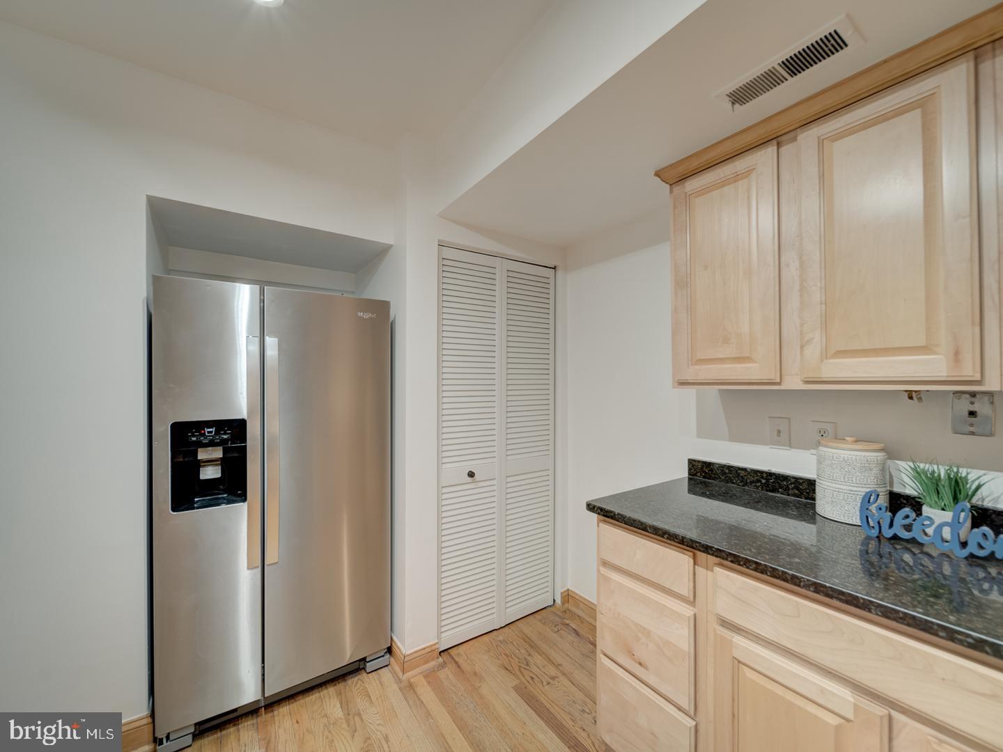 1715 15TH ST NW #23, WASHINGTON, District Of Columbia 20009, 2 Bedrooms Bedrooms, ,1 BathroomBathrooms,Residential,For sale,1715 15TH ST NW #23,DCDC2203358 MLS # DCDC2203358