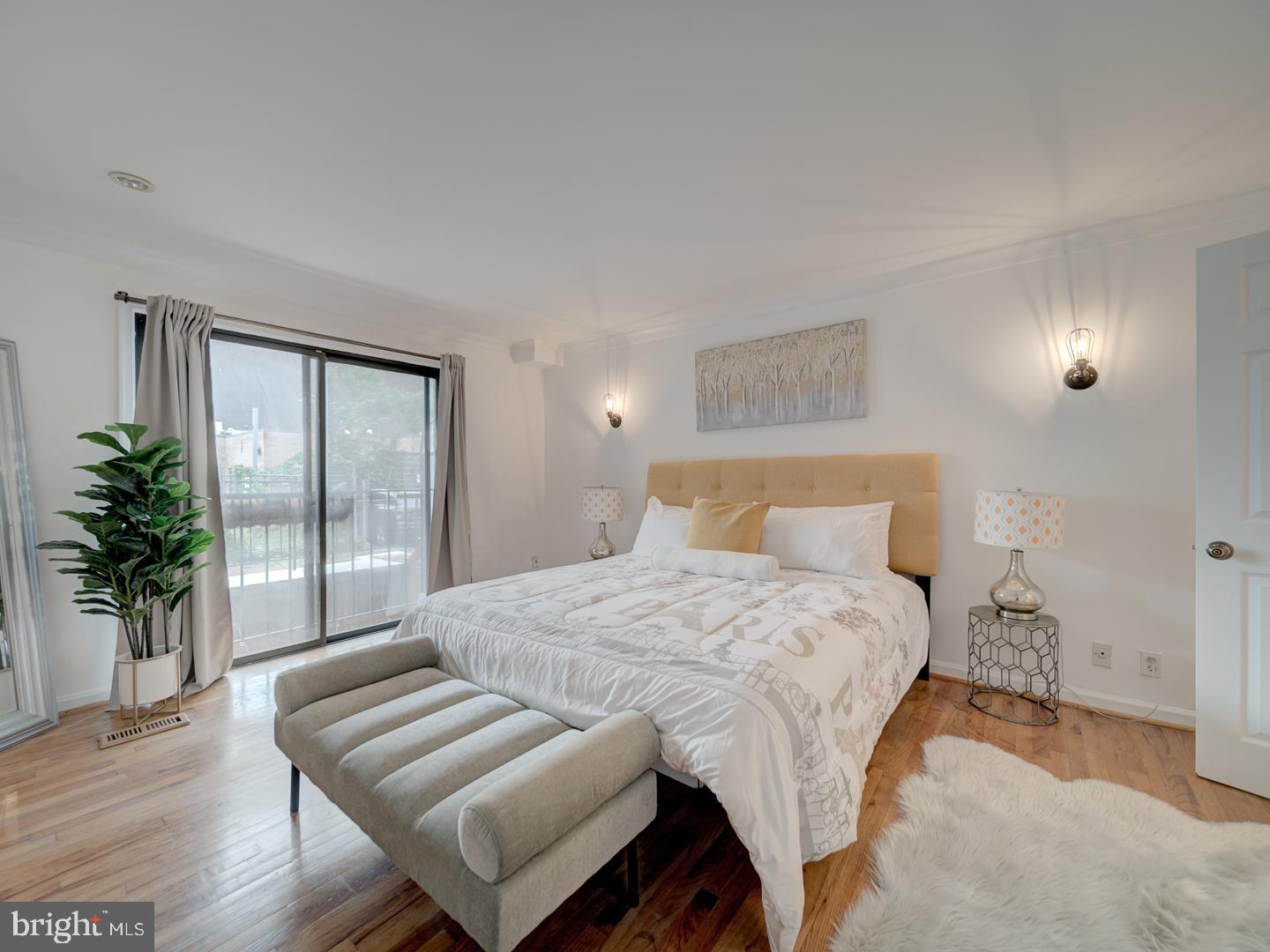 1715 15TH ST NW #23, WASHINGTON, District Of Columbia 20009, 2 Bedrooms Bedrooms, ,1 BathroomBathrooms,Residential,For sale,1715 15TH ST NW #23,DCDC2203358 MLS # DCDC2203358