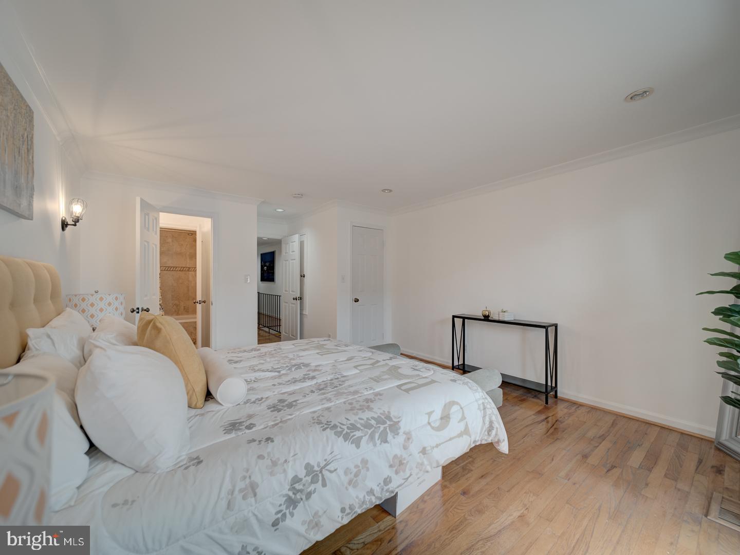 1715 15TH ST NW #23, WASHINGTON, District Of Columbia 20009, 2 Bedrooms Bedrooms, ,1 BathroomBathrooms,Residential,For sale,1715 15TH ST NW #23,DCDC2203358 MLS # DCDC2203358