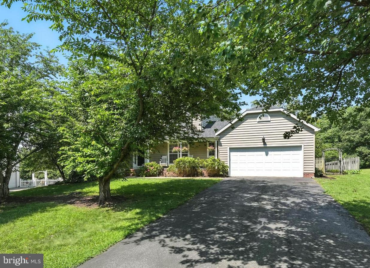 6205 PATRICIAN CT, FREDERICKSBURG, Virginia 22407, 4 Bedrooms Bedrooms, ,3 BathroomsBathrooms,Residential,For sale,6205 PATRICIAN CT,VASP2033606 MLS # VASP2033606
