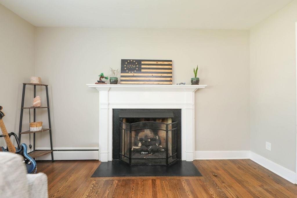 1625 W MAIN ST, WAYNESBORO, Virginia 22980, 3 Bedrooms Bedrooms, ,2 BathroomsBathrooms,Residential,1625 W MAIN ST,666243 MLS # 666243