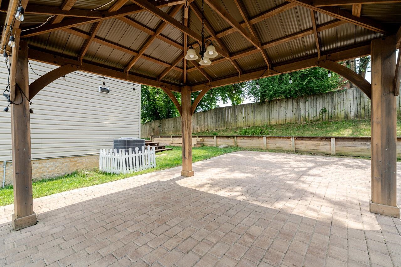 1739 KINGSTON CT, HARRISONBURG, Virginia 22801, 3 Bedrooms Bedrooms, ,2 BathroomsBathrooms,Residential,1739 KINGSTON CT,667257 MLS # 667257