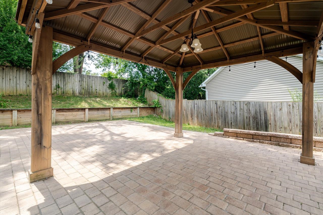 1739 KINGSTON CT, HARRISONBURG, Virginia 22801, 3 Bedrooms Bedrooms, ,2 BathroomsBathrooms,Residential,1739 KINGSTON CT,667257 MLS # 667257