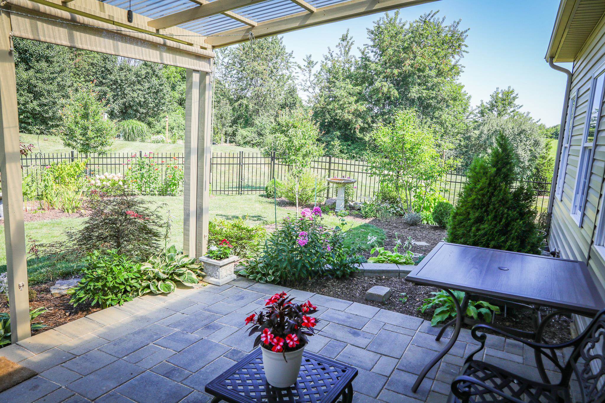 325 LAUREL WOOD RUN, WAYNESBORO, Virginia 22980, 3 Bedrooms Bedrooms, ,2 BathroomsBathrooms,Residential,325 LAUREL WOOD RUN,667260 MLS # 667260