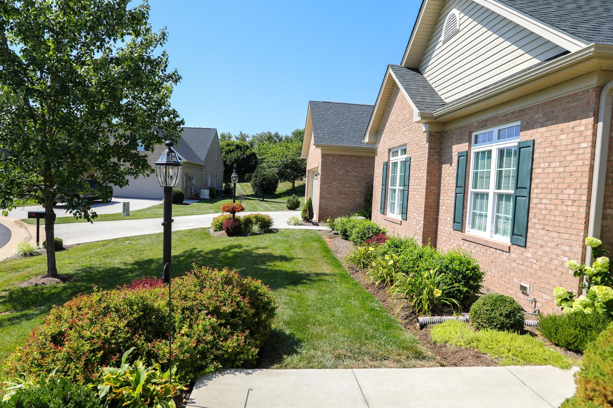 325 LAUREL WOOD RUN, WAYNESBORO, Virginia 22980, 3 Bedrooms Bedrooms, ,2 BathroomsBathrooms,Residential,325 LAUREL WOOD RUN,667260 MLS # 667260