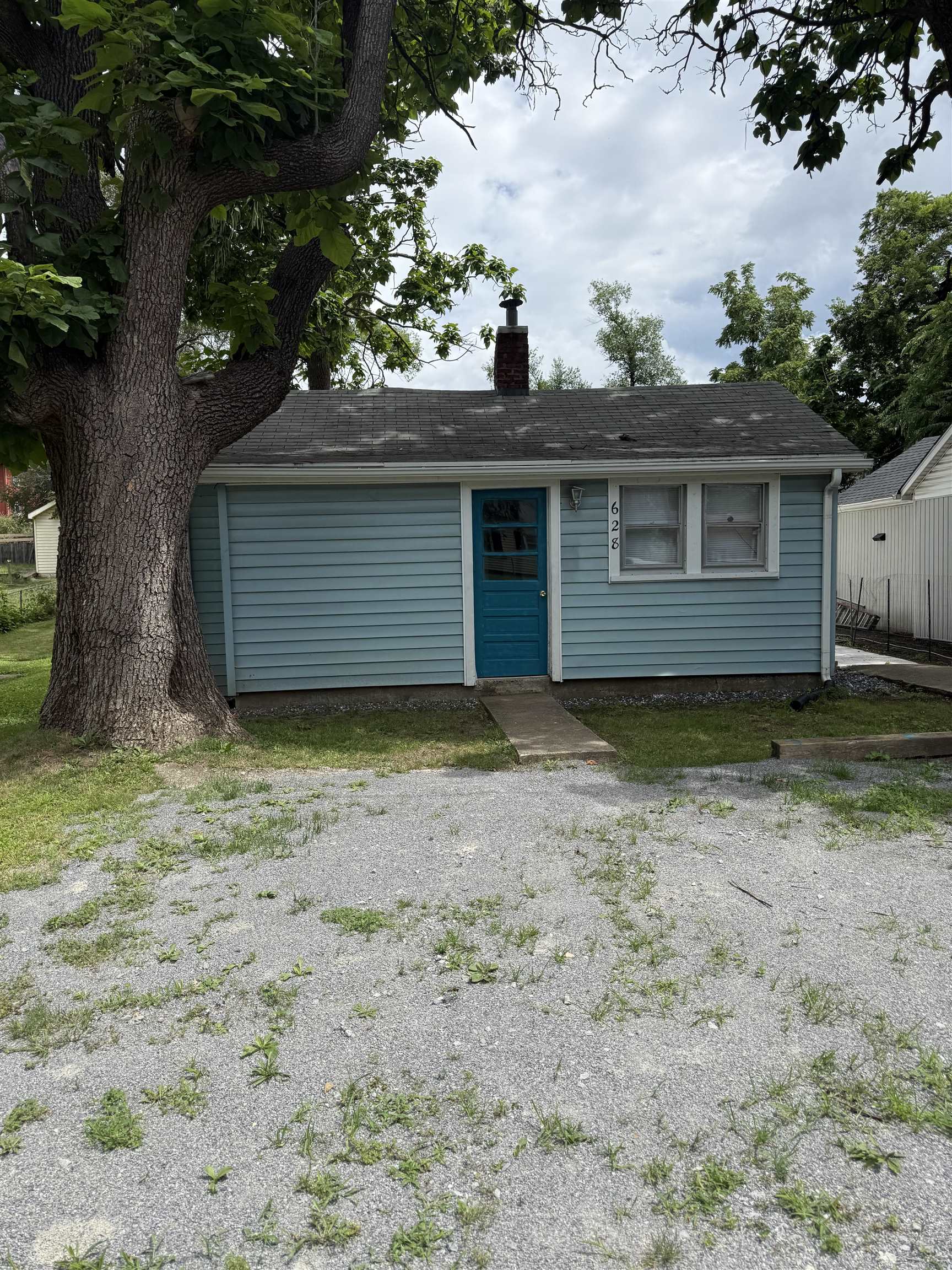 628 N AUGUSTA AVE, WAYNESBORO, Virginia 22980, 2 Bedrooms Bedrooms, ,1 BathroomBathrooms,Residential,628 N AUGUSTA AVE,667262 MLS # 667262