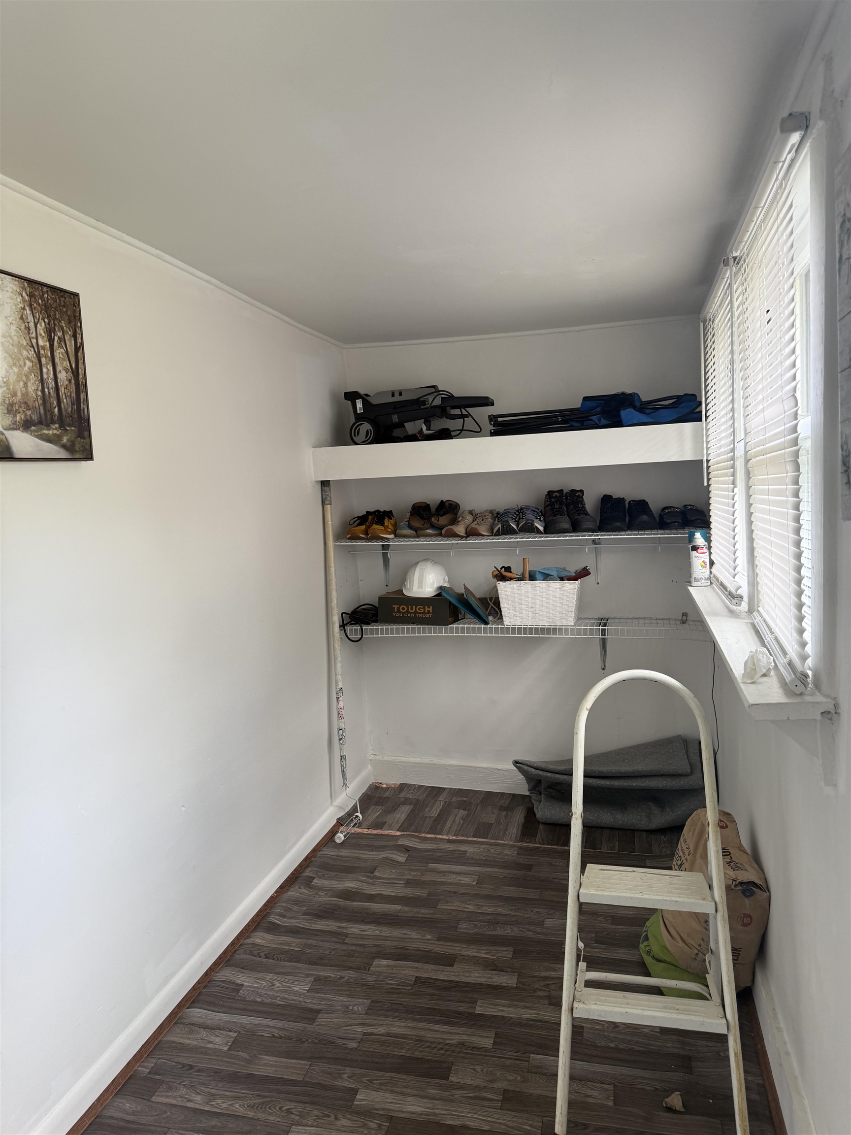 628 N AUGUSTA AVE, WAYNESBORO, Virginia 22980, 2 Bedrooms Bedrooms, ,1 BathroomBathrooms,Residential,628 N AUGUSTA AVE,667262 MLS # 667262