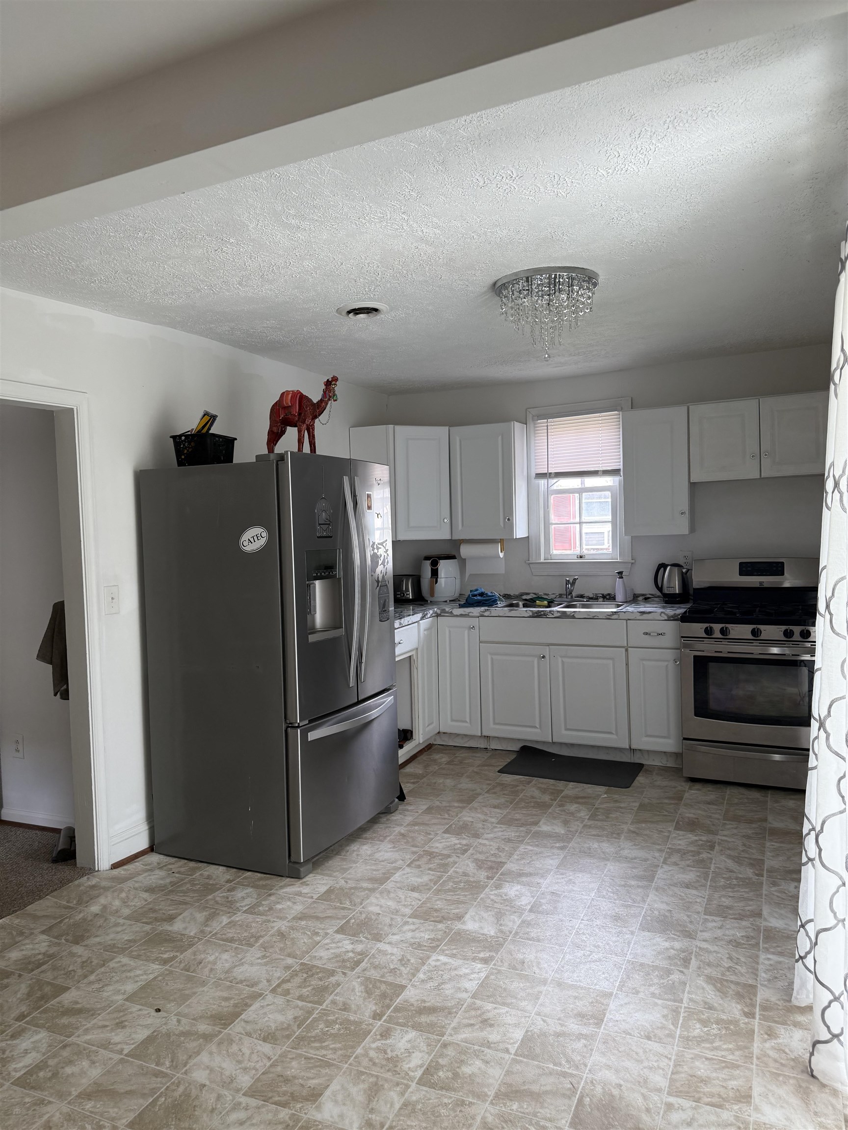 628 N AUGUSTA AVE, WAYNESBORO, Virginia 22980, 2 Bedrooms Bedrooms, ,1 BathroomBathrooms,Residential,628 N AUGUSTA AVE,667262 MLS # 667262